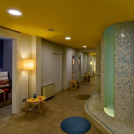 Hotel apartamentowy San Rossore 2*